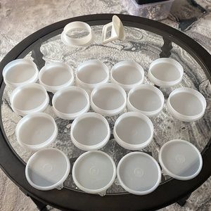 Tupperware hamburger 3 in one hamburger press and storage